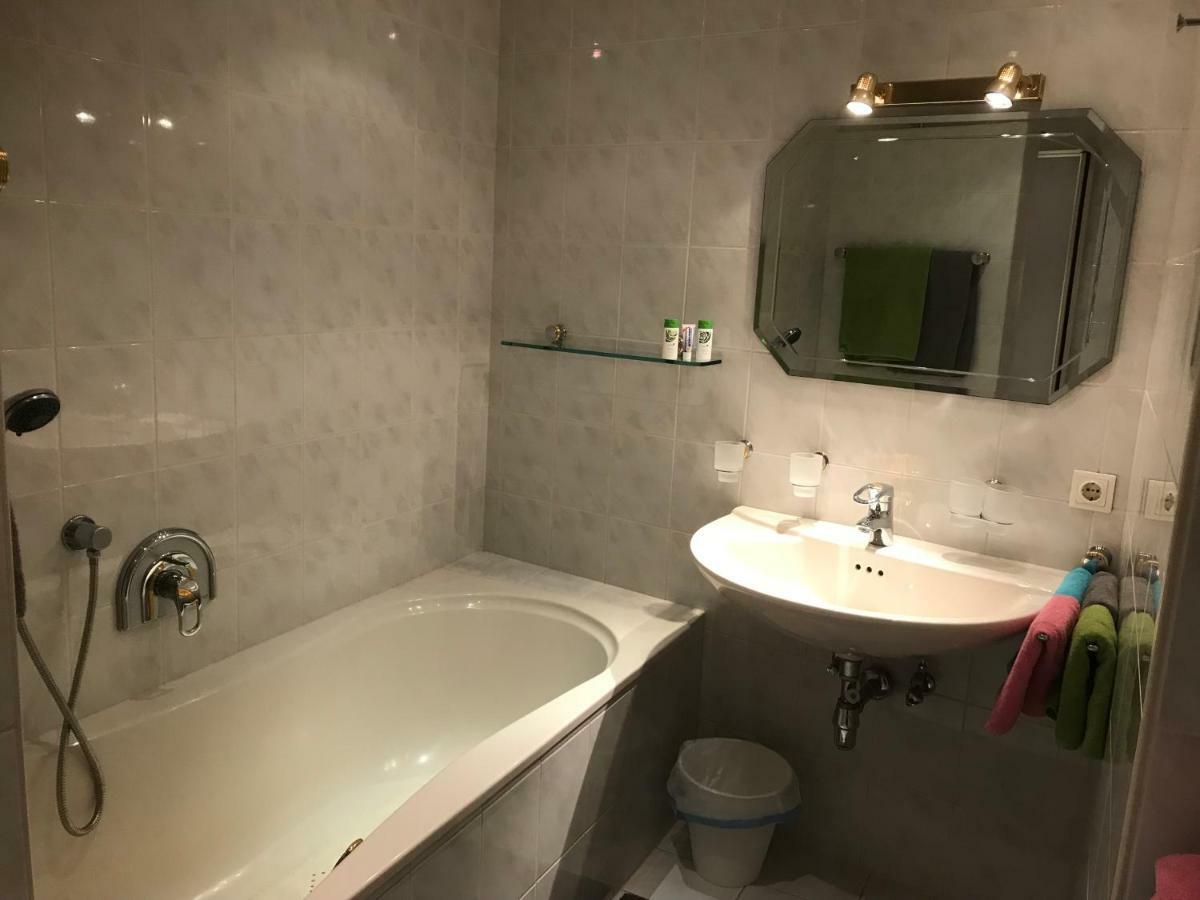 Ferienwohnung-Apartment Monika In Innsbruck-Igls Eksteriør billede